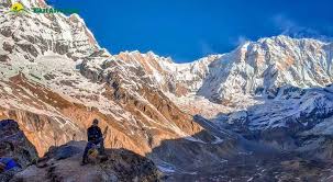 Cultural Encounters: Experiencing Sherpa Life on the Trail to Everest